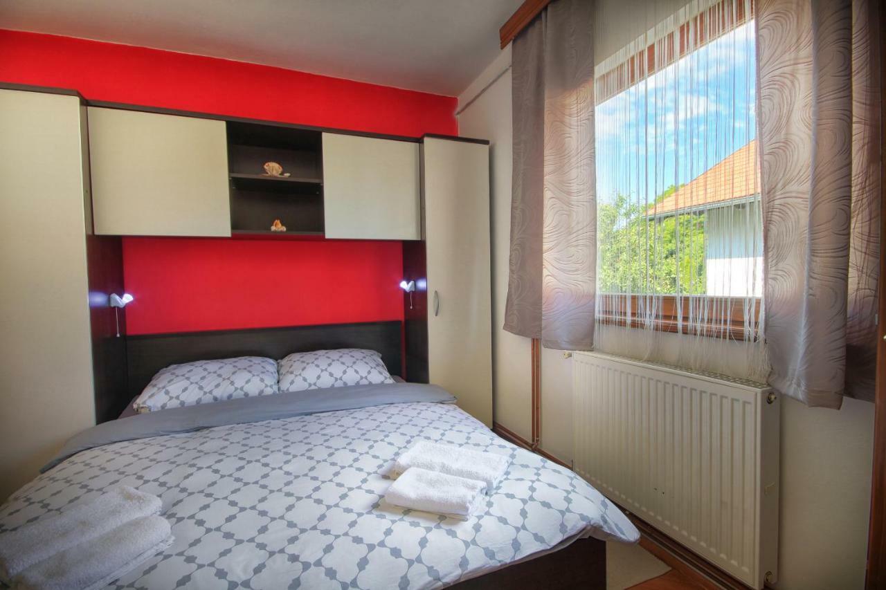 Apartman Katja Rakovica Exterior foto